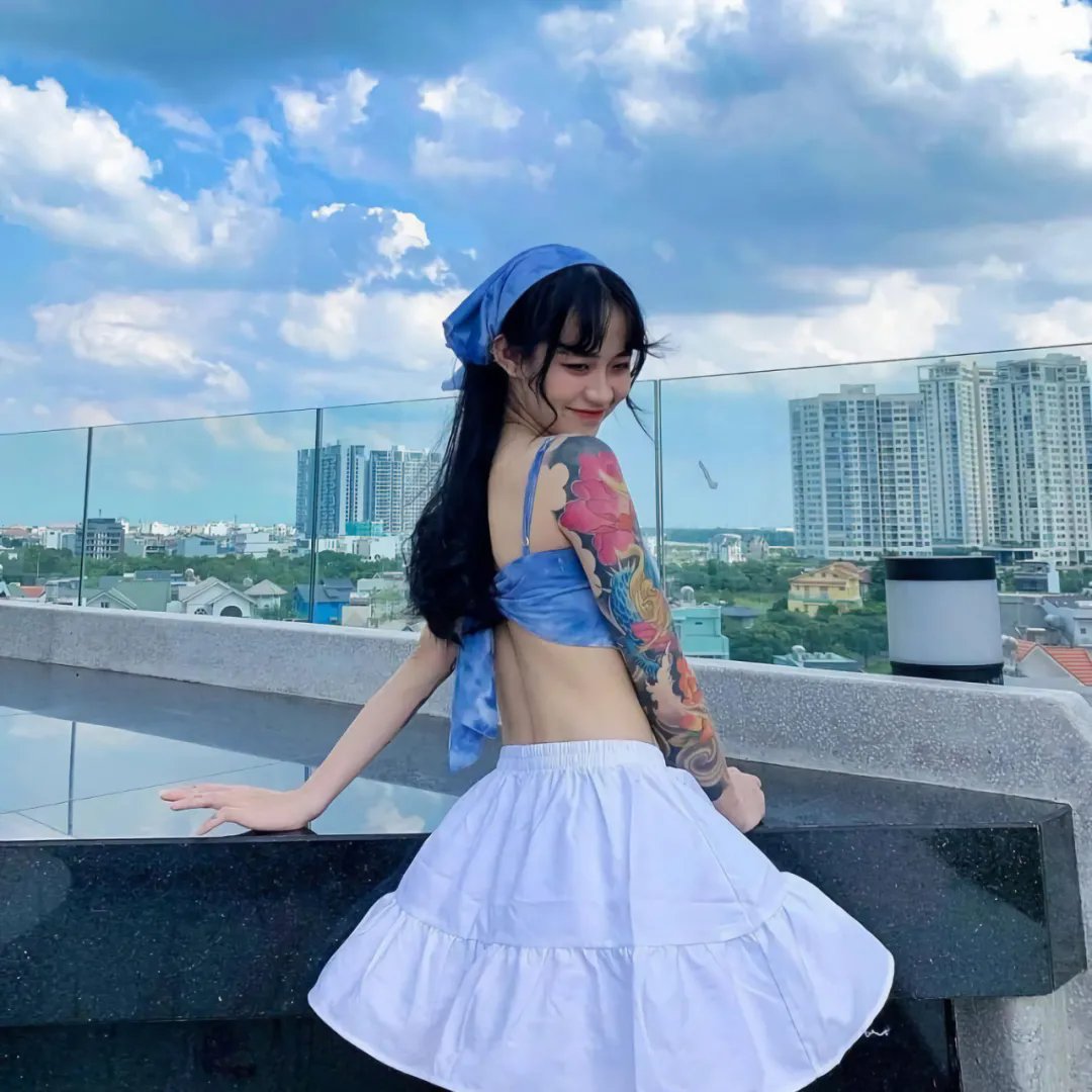 色情架步